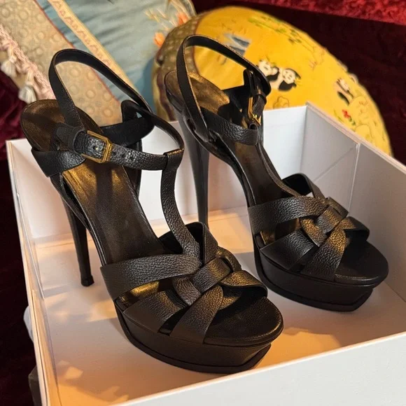 Saint Laurent Authentic Tribute Black Platform Heels - Picture 2 of 11